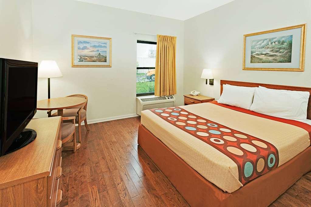 Hotel Super 8 By Wyndham Hampshire Il Zimmer foto