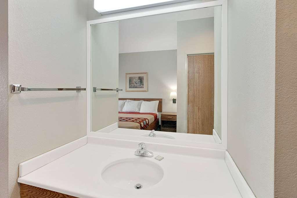 Hotel Super 8 By Wyndham Hampshire Il Zimmer foto